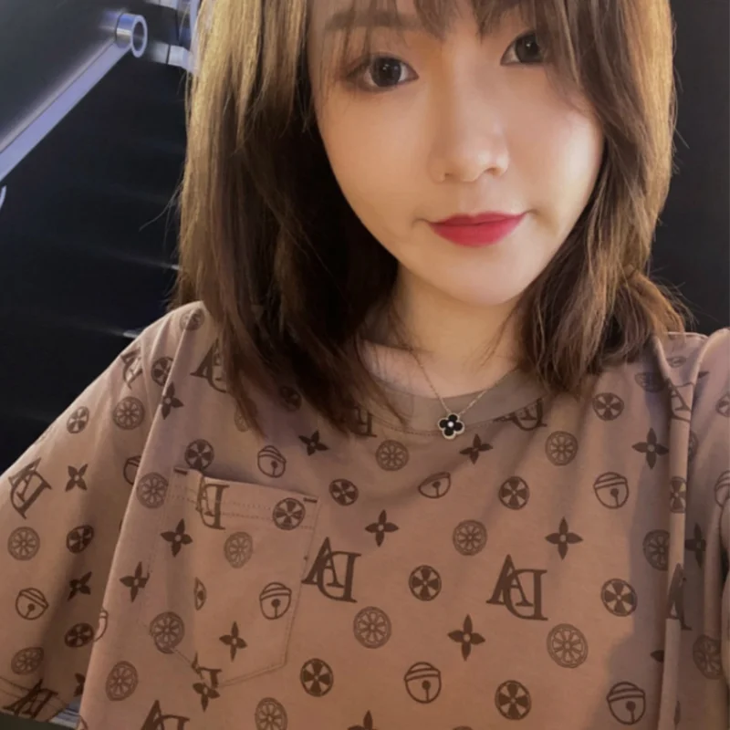 M-2XL de talla grande impresión famoso gráficos T camisa las mujeres 2021 de Verano de la familia camisetas para parejas hombres mujer T Camisas Casual Vougue Tops