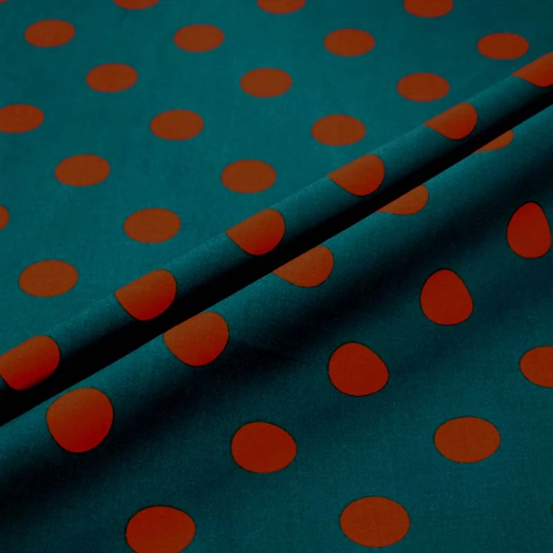Темно-зеленая красная волнистая точка стрейч хлопчатобумажная ткань для