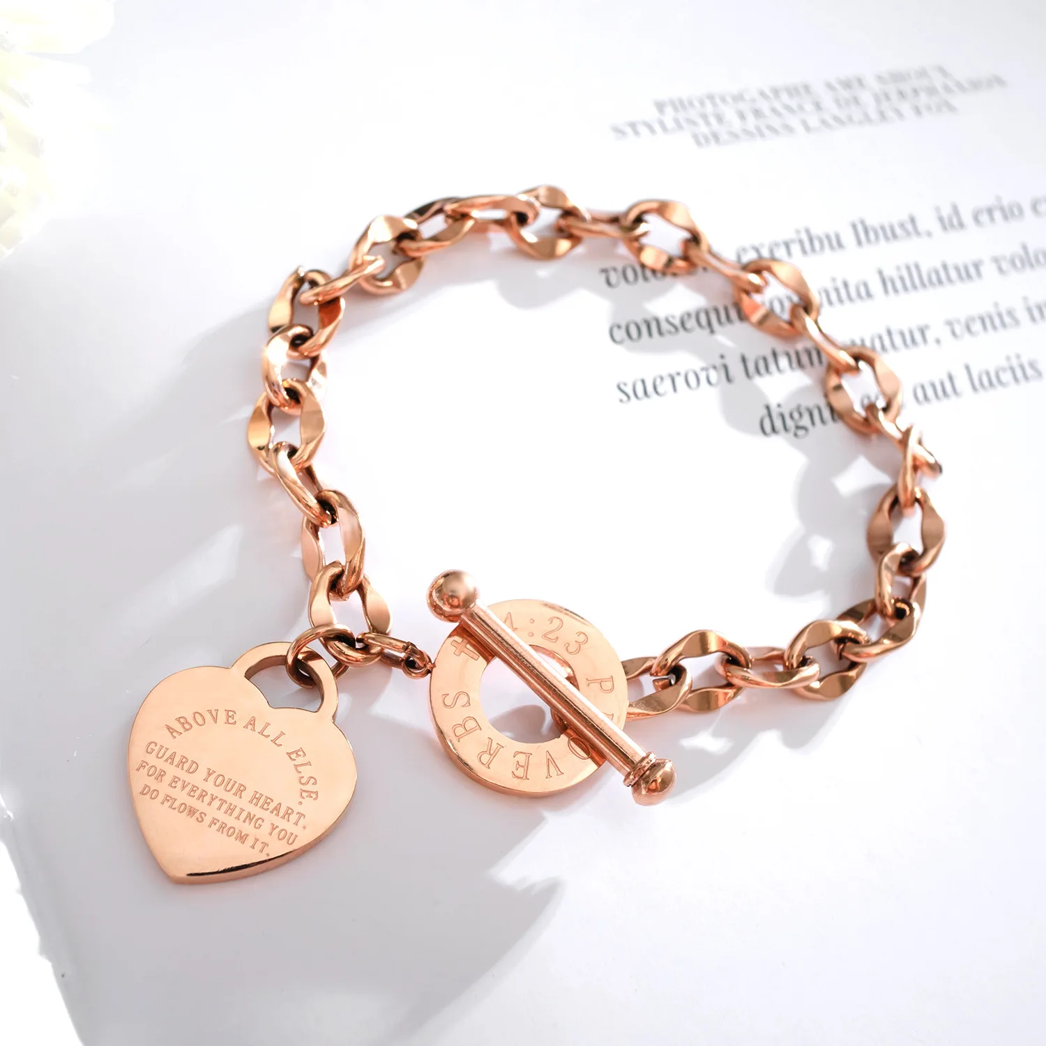 

Europe And America Fashion Parts Titanium Steel Women's Bracelets O-shaped Chain Heart the Bible Proverbs 4: 23 Bracelet
