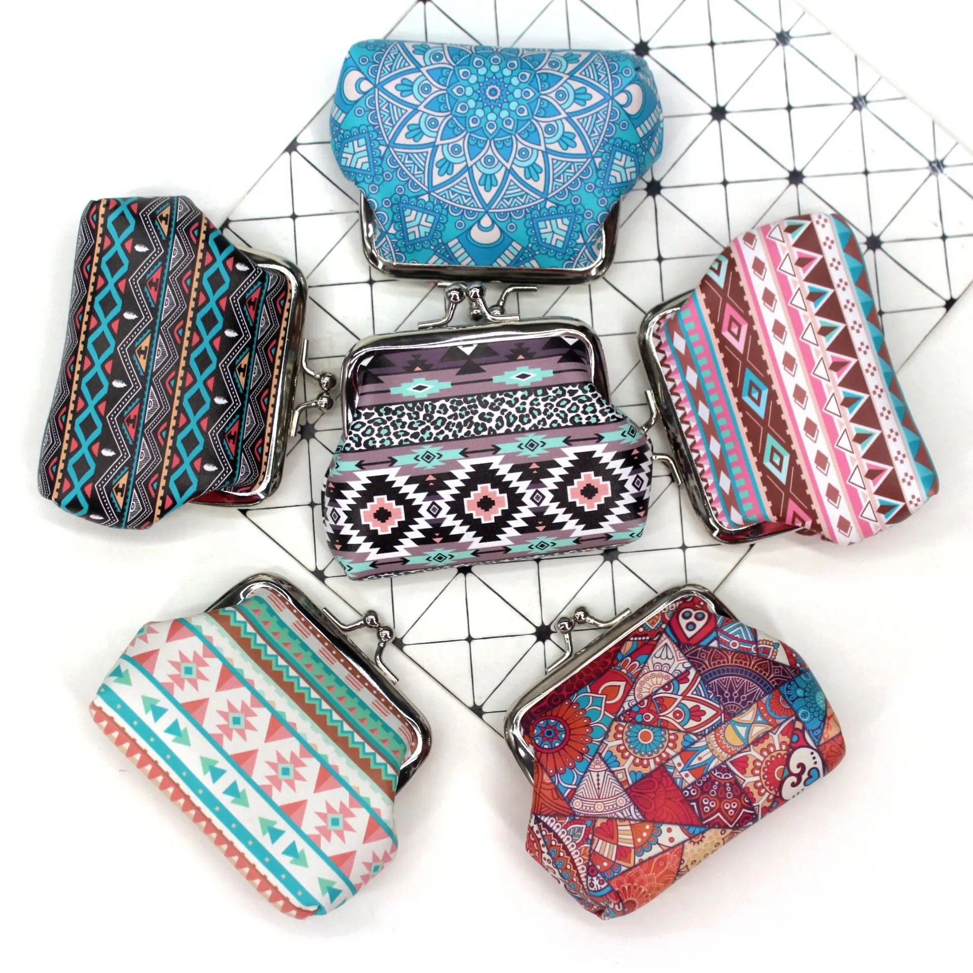 Women Coin Purses Cute Small Wallet Lady Vintage National wind Coin Wallets Hasp mini bag Girls Kawaii Clutch Change purse Pouch