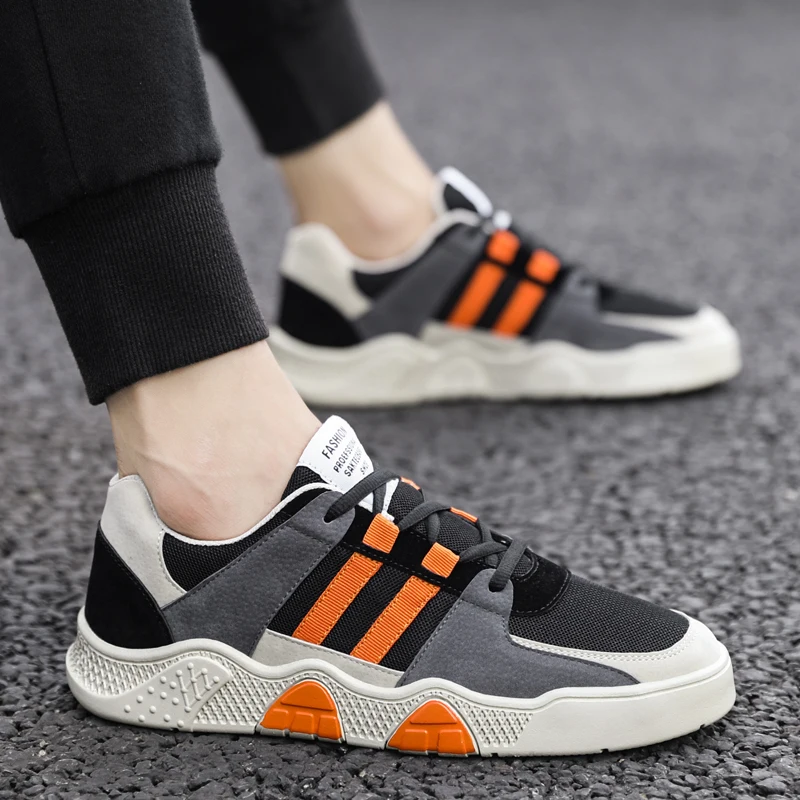 Mens Summer Shoes Breathable Fashion Trainers Men Sport Shoes Man Travelling Shoes Masculino Vintage Sneakers Tenis Skateboard