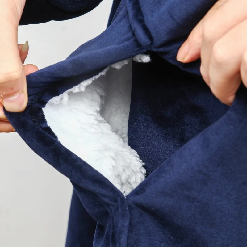 9819985156_1912522568