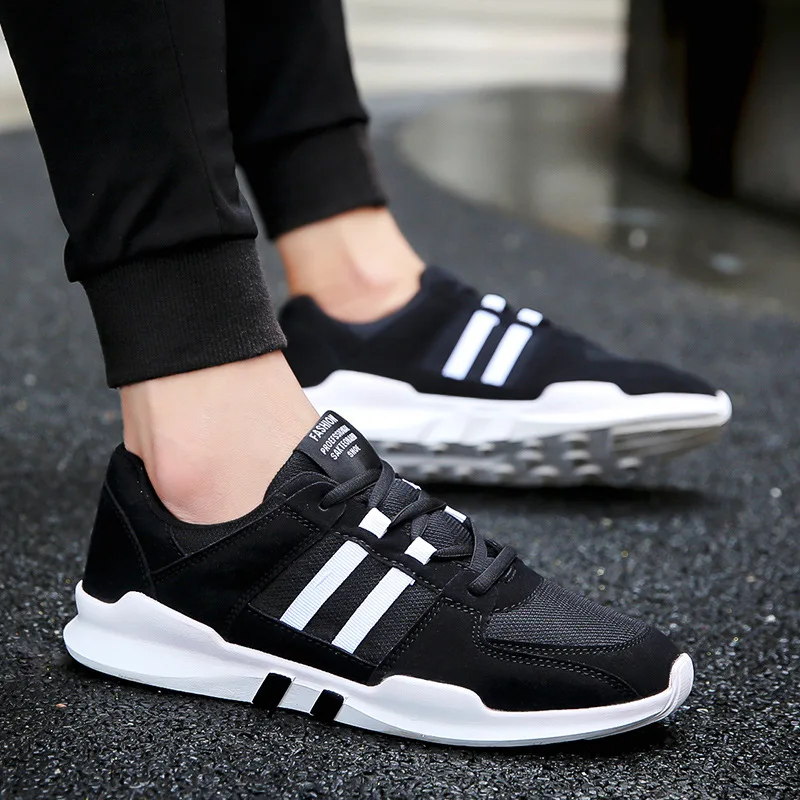

2018 Spring New Style Punched Sheet Cloth Lace-up Athletic Shoes Casual Students Running Mixed Colors Men Shoes