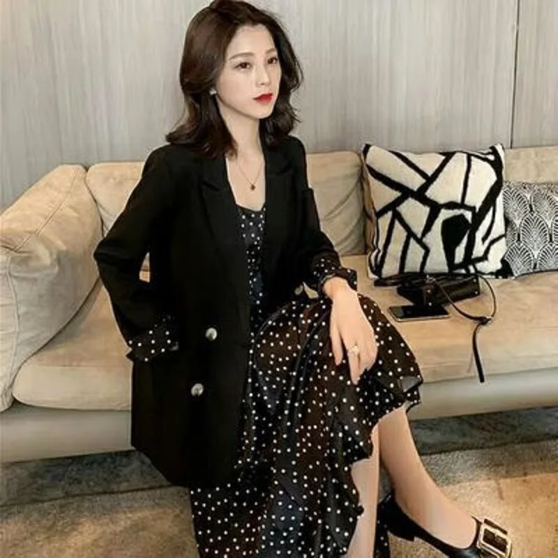 2023 New Small Fresh Wave Point Suspender Dress Women's Long Skirt With Double Breasted Fashionable Temperament Suit Coat