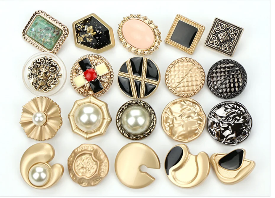 женские кнопки