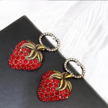 

Women Girl Fashion Jewelry New Design 2019 Cute Strawberry Jewelry Earrings Christmas Party Dangle Earing Trendy Women Gift