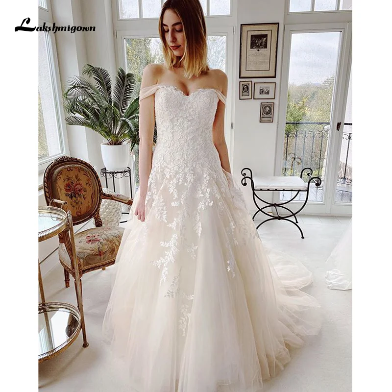 

Lakshmigown Princess Wedding Dresses for Bride Off Shoulder Lace up Back Sweep Train appliques Bridal Gowns vestidos de novia