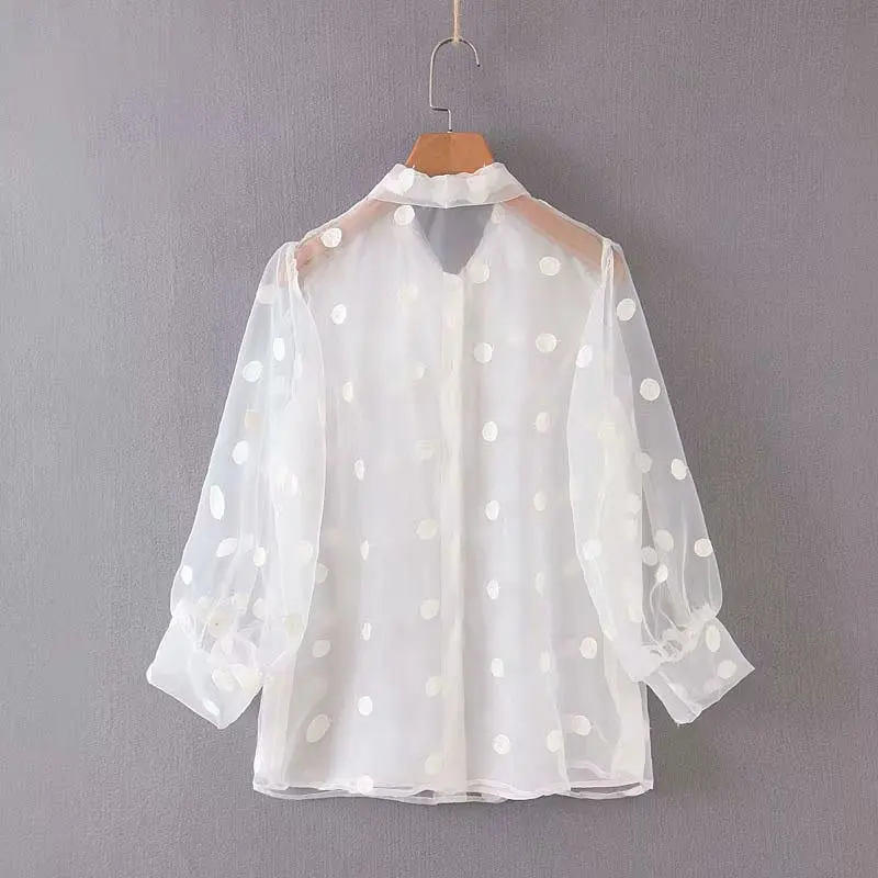 Comprar Nueva blusa de organza informal con bordado de lunares con cuello alto elegante para mujer
