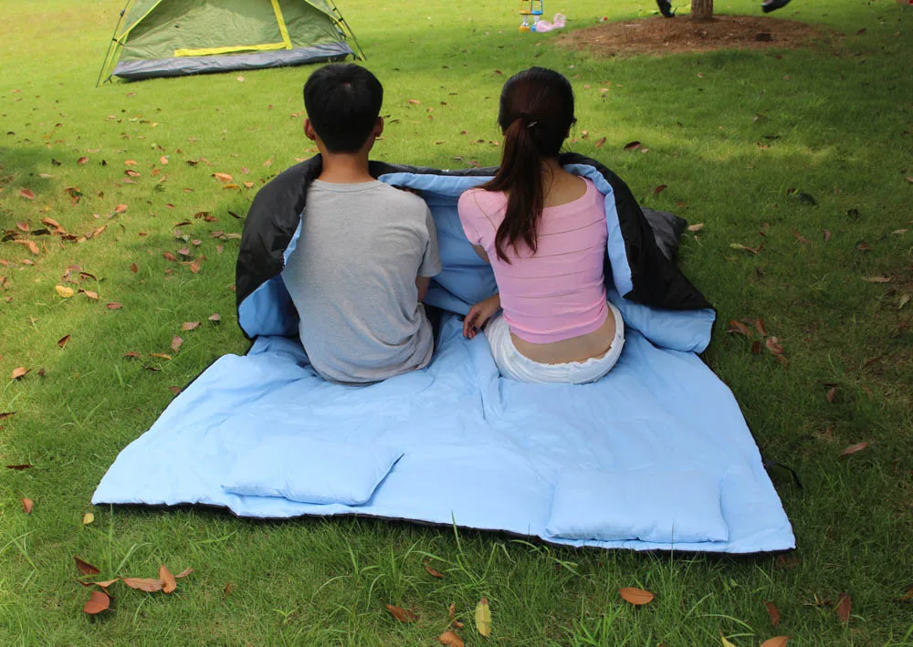 86"x60" Double Thermal Sleeping Bag 450g/m2 hollow fiber 2 Person Outdoor Camping Hiking Sleeping Bag with 2 Pillows