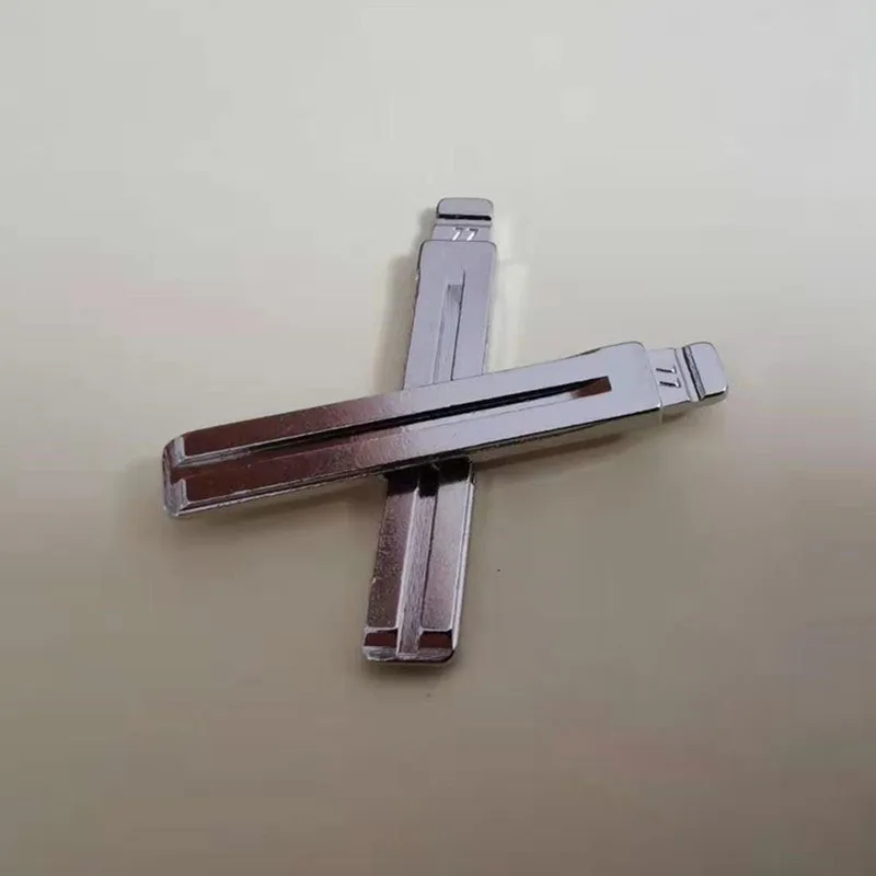 NO.77# Replacement Flip Remote Key Blade Car Key blank For Toyota Crown Hyundai IX35 Verna Remote Key 4 (1)