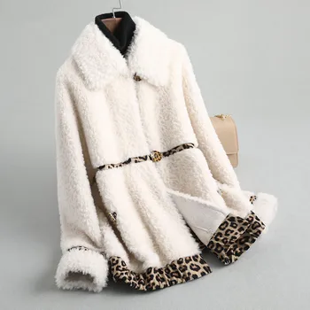 

2020 Thick Real Wool Fur Coat Women Luxury Leopard Patchwork Sheep Shearing Coats Winter Jacket Female Clothes YQ427