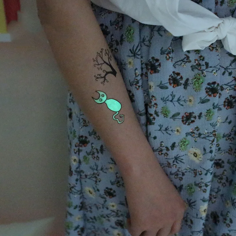 

Halloween Luminous Tattoo Waterproof Temporary Tattoo Stickers Ghost Taty For Kids Fake Tattoo Witch Glowing in Dark 1PC
