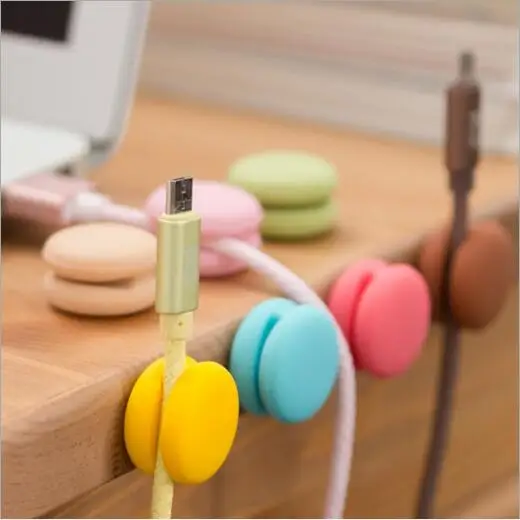 

Round Cable Holder Protector Management Device Organizer Finishing Desktop Plug Silicone Wire Retention Clips Power Cord Winder