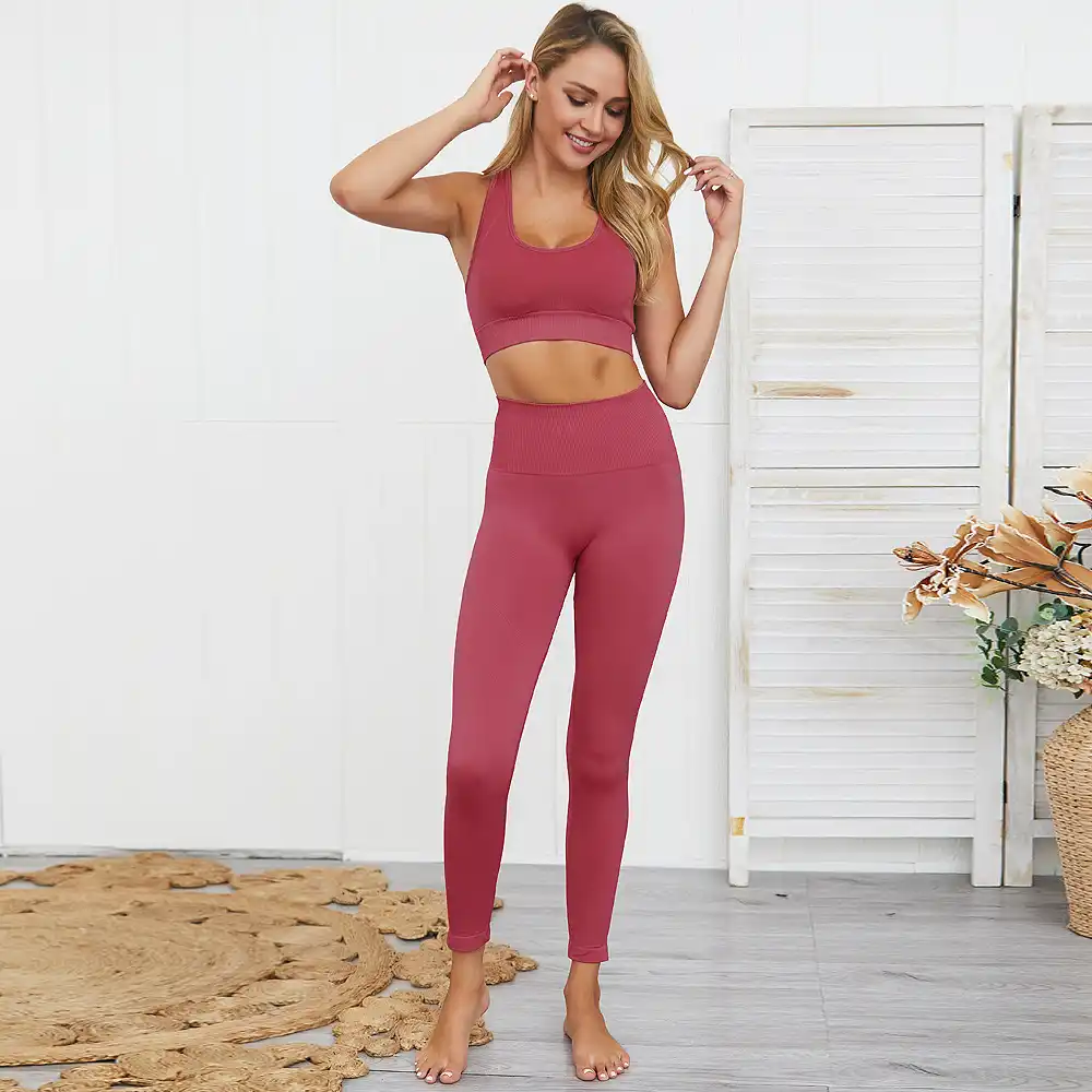 yoga pants sports bra