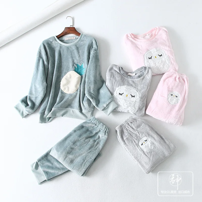 

One's Delicacy Embroidered Crew Neck Warm Cute Plush Pajamas Homewear Set Women's Entity