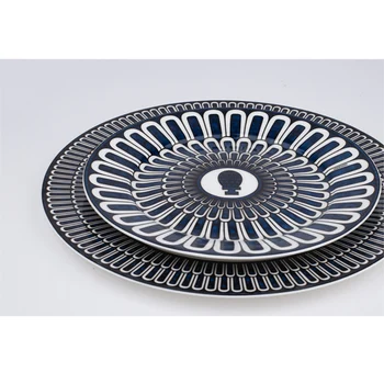 

Luxury Dish Steak Plate Ceramic Breakfast Plate Beef Dishes Dessert Dish Fruit Snack Plate Simple Creative Dish