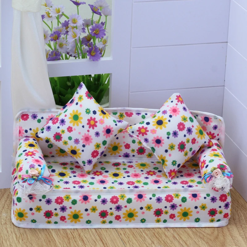 

1Set Mix Color Mini Furniture Doll Toy Flower Pattern Sponge/Cloth DIY Sofa Chair Furniture Sofa + 2 Cushions Furniture Toys Set