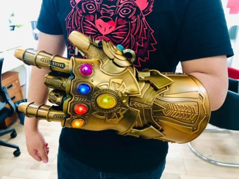 HCMY Thanos Infinity Gauntlet полностью металлический 1:1 носимый Косплей статуя светодиодный