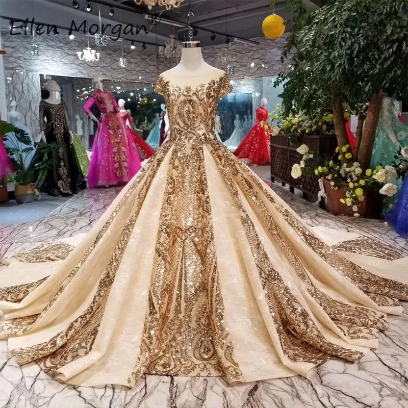 Saudi Arabian Glitter Wedding Dresses Elegant Lace Ball Gown Gold Boat Neck Cap Sleeve Court Train Bridal Gowns For Woman