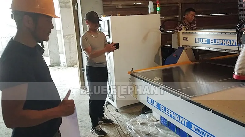 engineer goes to Mongolia for providing technical support (17)