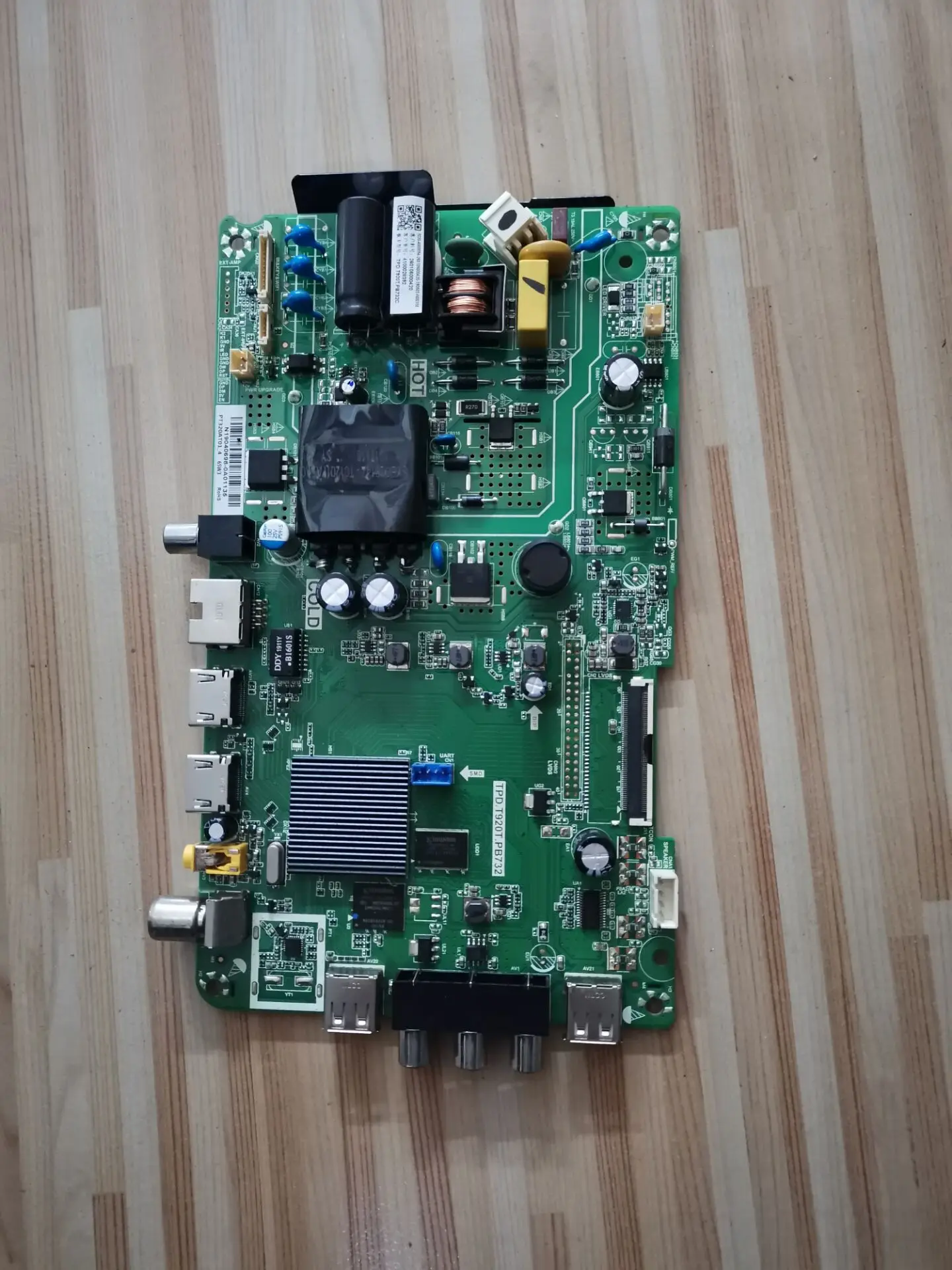 Материнская плата LE32G3102 TPD. T920T. PB732 экран PT320AT01-4 | Компьютеры и офис