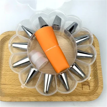 

14pc/set Dessert Decorators Silicone Icing Piping Cream Pastry Bag Stainless Steel Piping Icing Nozzle for Cream Pastry Tool