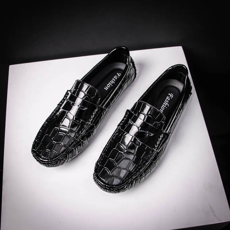 

Men-on-Style Summer a England Crocodile Pattern Second Layer Pigskin Shoe Youth Trend of Fashion Breathable Ozhouzhan Fashion