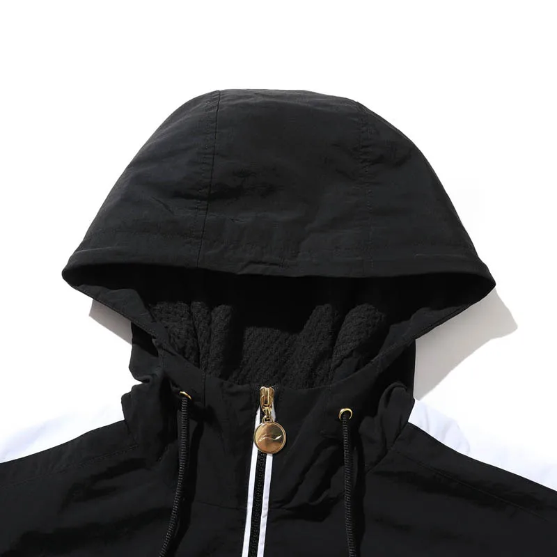 Li-Ning Мужская трендовая ветровка, нейлоновая куртка свободного кроя с подкладкой, удобная спортивная ветровка с капюшоном AFDP597 MWF410