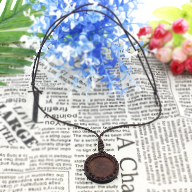 JWEIJIAO Dinosaur Tyrannosaurus Pattern Gothic Necklace Rope Chains Wooden Round Pendant Jewelry Boys Party Accessories NS297 01