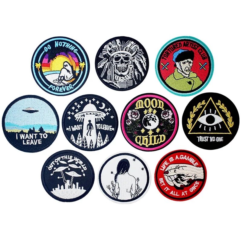 07-1 UFO ET Moon Gamble