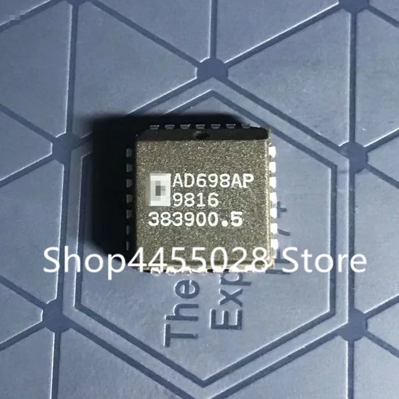 

AD698APZ AD698AP AD698 plcc28 2pcs
