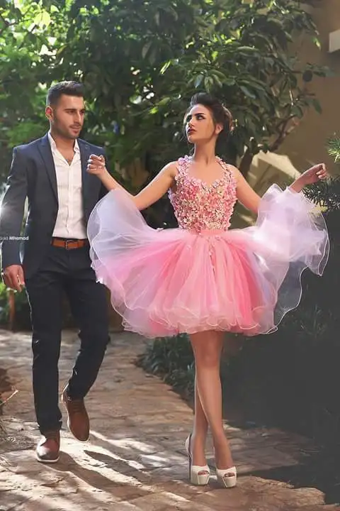 Bruidsjurk 2018 Roze Lange Mouwen Kant Korte Sexy Robe De Soiree Formele Party Prom Jassen Vestido De Noiva Bruidsmeisje jurken Bruidsjurk 2018 Roze Lange Mouwen Kant Korte Sexy Robe De Soiree Formele Party Prom Jassen Vestido De Noiva Bruidsmeisje jurken