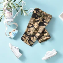 Гусеничный новые летние Стиль детские шорты-бермуды модные гусеничный Sub-Big Boy-Стиль натуральный хлопок, из вельвета, для мальчика, шорты с камуфляжным принтом