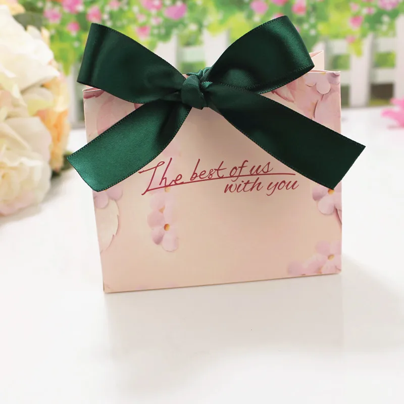 Pinkbag+Greenribbon