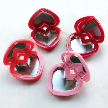 

4PCS Heart Shape Lovely Refillable Balm Case for Cosmetics Lip Balm Blusher