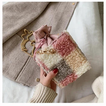 

Small bag women 2019 new texture wild shoulder messenger bag fashion hair pumping chain bucket bag