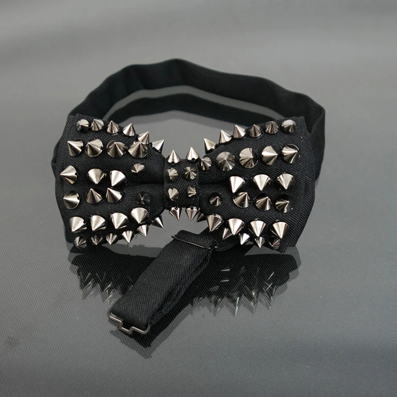 Мужской модный галстук-бабочка с заклепками в стиле панк, модный черный мужской специальный металлический галстук-бабочка с заклепками в подарочной коробке