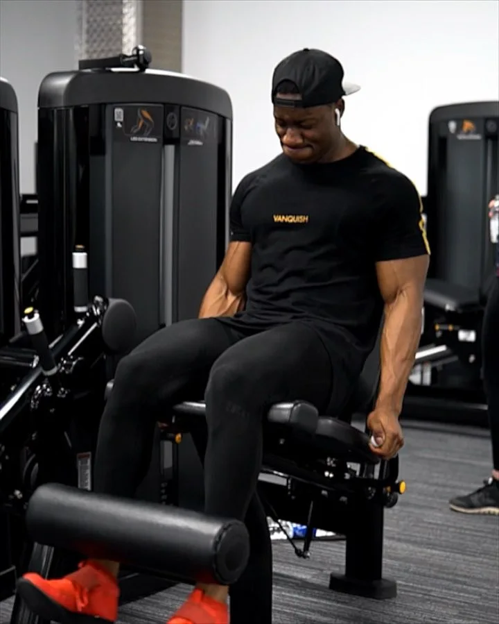 Muscle Dr. Европа и Америка братья стиль летняя спортивная футболка Мужская Фитнес короткий рукав популярный бренд тренировочная одежда