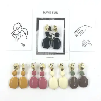 

2020 Pendientes South Korea East Gate Hot Selling New Style Retro Coloured Long-style Resin Earrings Simple Ear Nails Wholesale