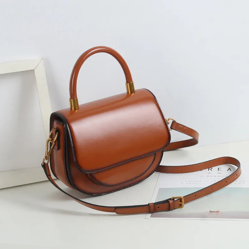 

2019 Retro New Style Gradient Color Cowhide WOMEN'S Fashion Handbag Simple Versatile WOMEN'S Shoulder Bag Saddle Bag Quality-