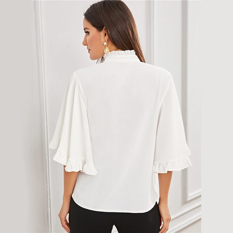 Sheinside элегантный белый рукав-Волан блузка для женщин Осенние блузки с открытыми плечами женский однотонный стоячий воротник минималистичный Топ