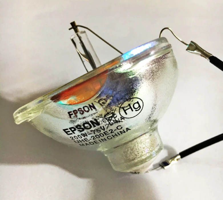 

Original projector lamp For ELPLP66 for MovieMate 85HD EB-D6155W EB-D6250 EB-1880 EB-C1030WN EB-C720XN EB-C705W CB-935W EB-C700W