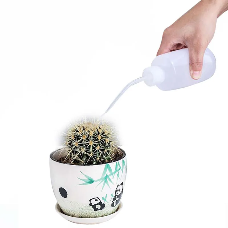 Plant Flower Succulent Watering Bottle Plastic Bend Mouth Watering Cans Squeeze Bottle