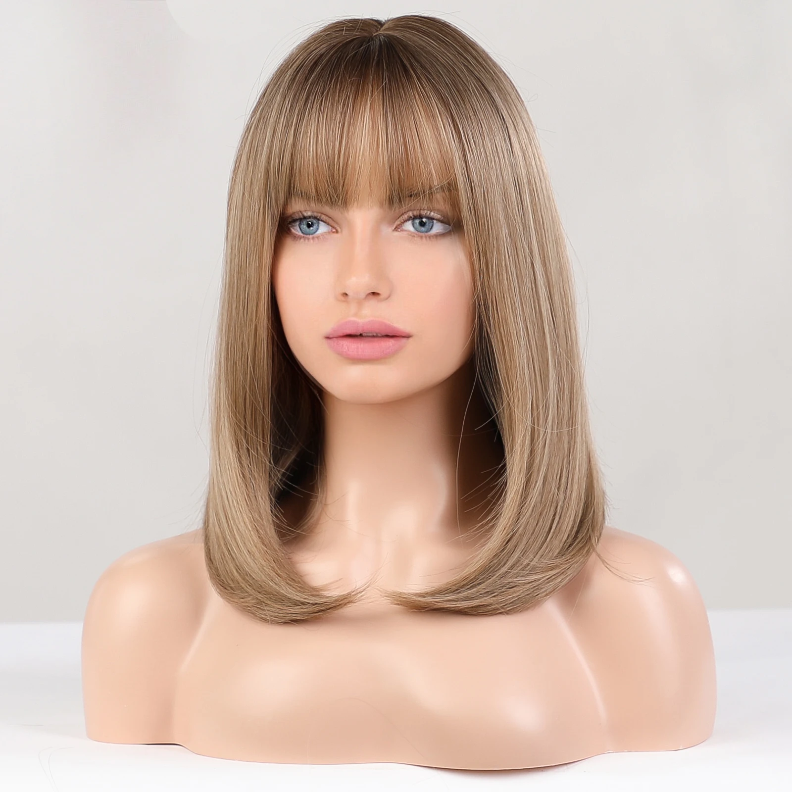 Brown Blonde Short Straight Synthetic Hair Wigs with Bangs for Women Golden Highlight Bob Wigs Cosplay Natural Heat Resistant image_2