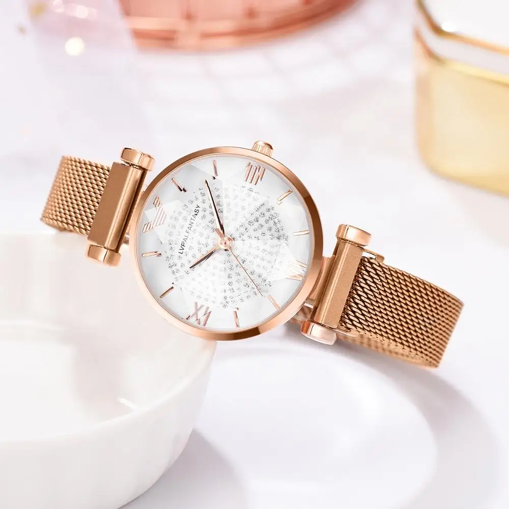 New Women Watches Ladies Rhinestone Rose Gold Magnetic Watch Geometric Surface Roman Numerals Quartz Wristwatches Dropshipping