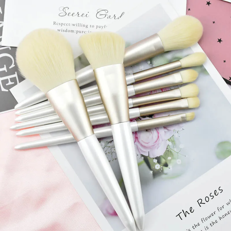 Fashion Make Up Brushes Women's Makeup Brush Set Powder Eyeshadow Face Cosmetics Beauty Soft Make Up Brushes Kit With Brushe Bag