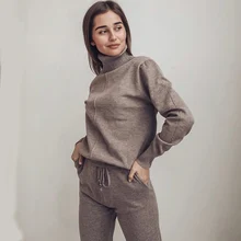 Женский костюм спортивный костюм 2 шт. наборы Осень Зима Водолазка пуловеры и длинные трикотажные брюки трикотажные костюмы