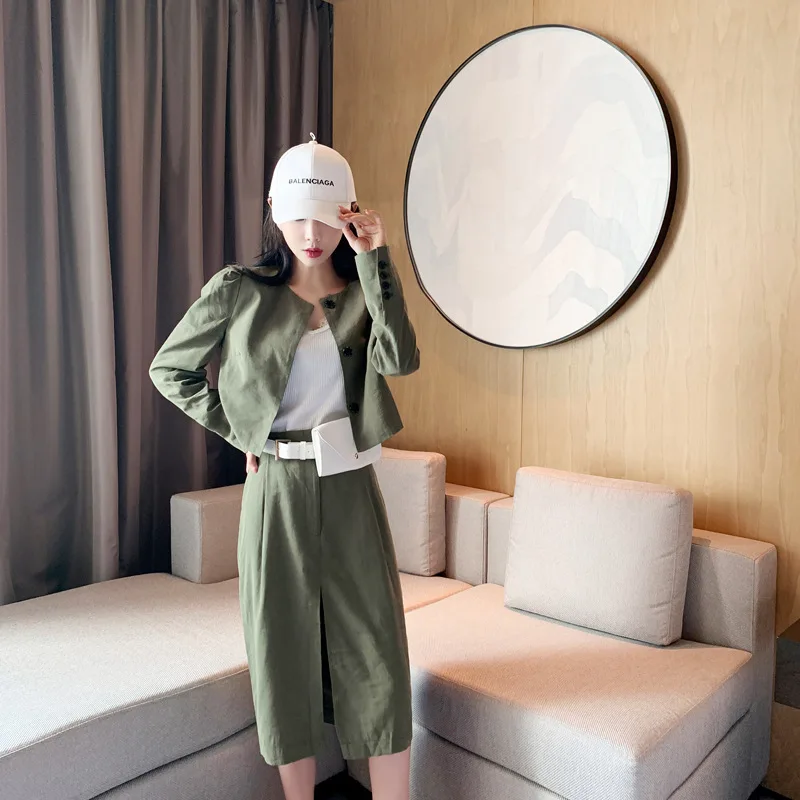 

Photo Shoot Online Celebrity Set 2020 Spring Korean-style Skirt Two-Piece Set Mid-length Slit Skirt Puff Sleeve Tops