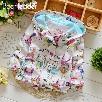 

Bear Leader Baby Girls Coats 2020 New Spring Baby Jackets Hooded Graffiti Printing Baby Outerwear Coats Kids Children Clothing