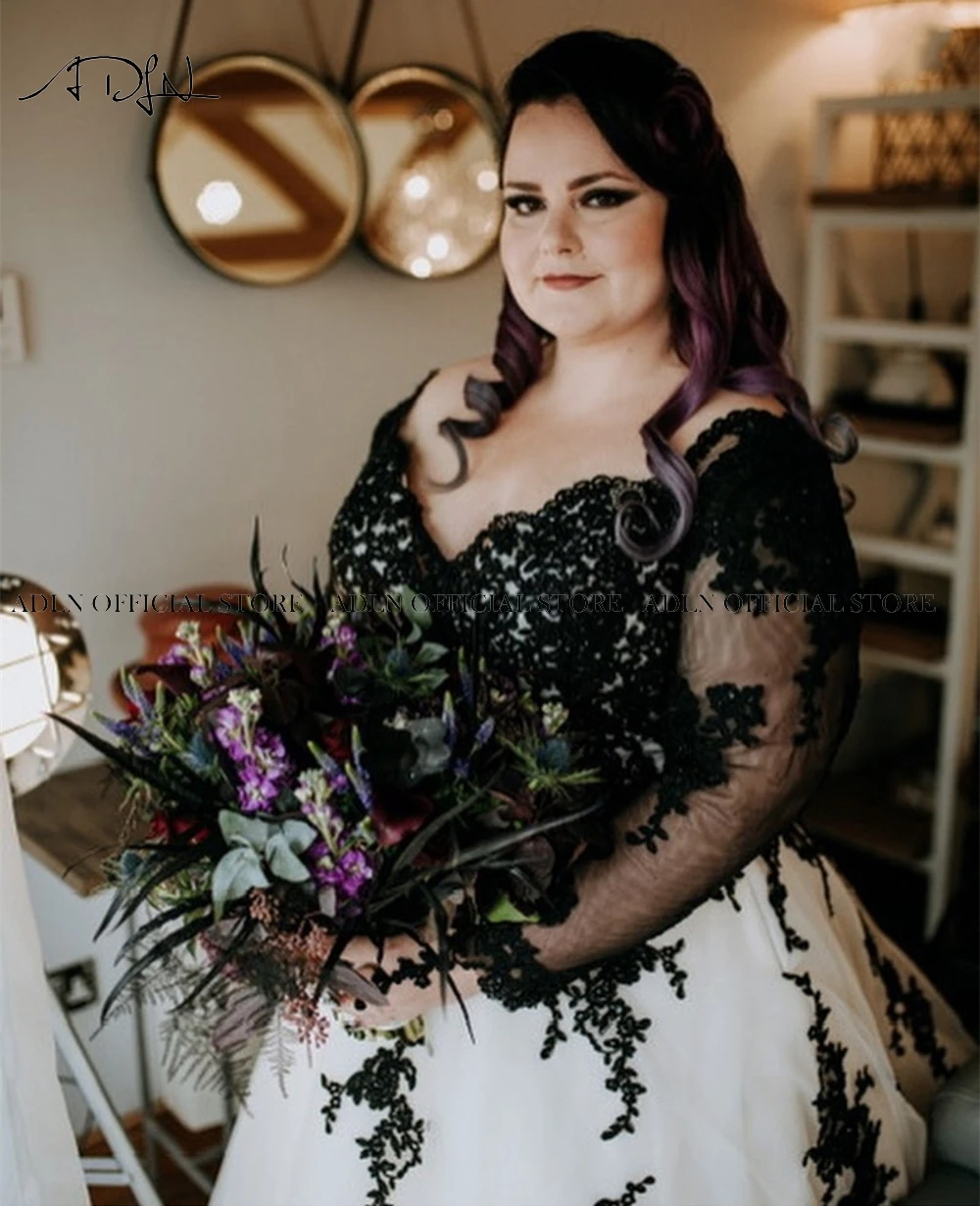 Black And White Wedding Dress Plus Size Bridal Gowns Customized Long Sleeves Lace A-line Bride Dresses Vestido de Novia 3